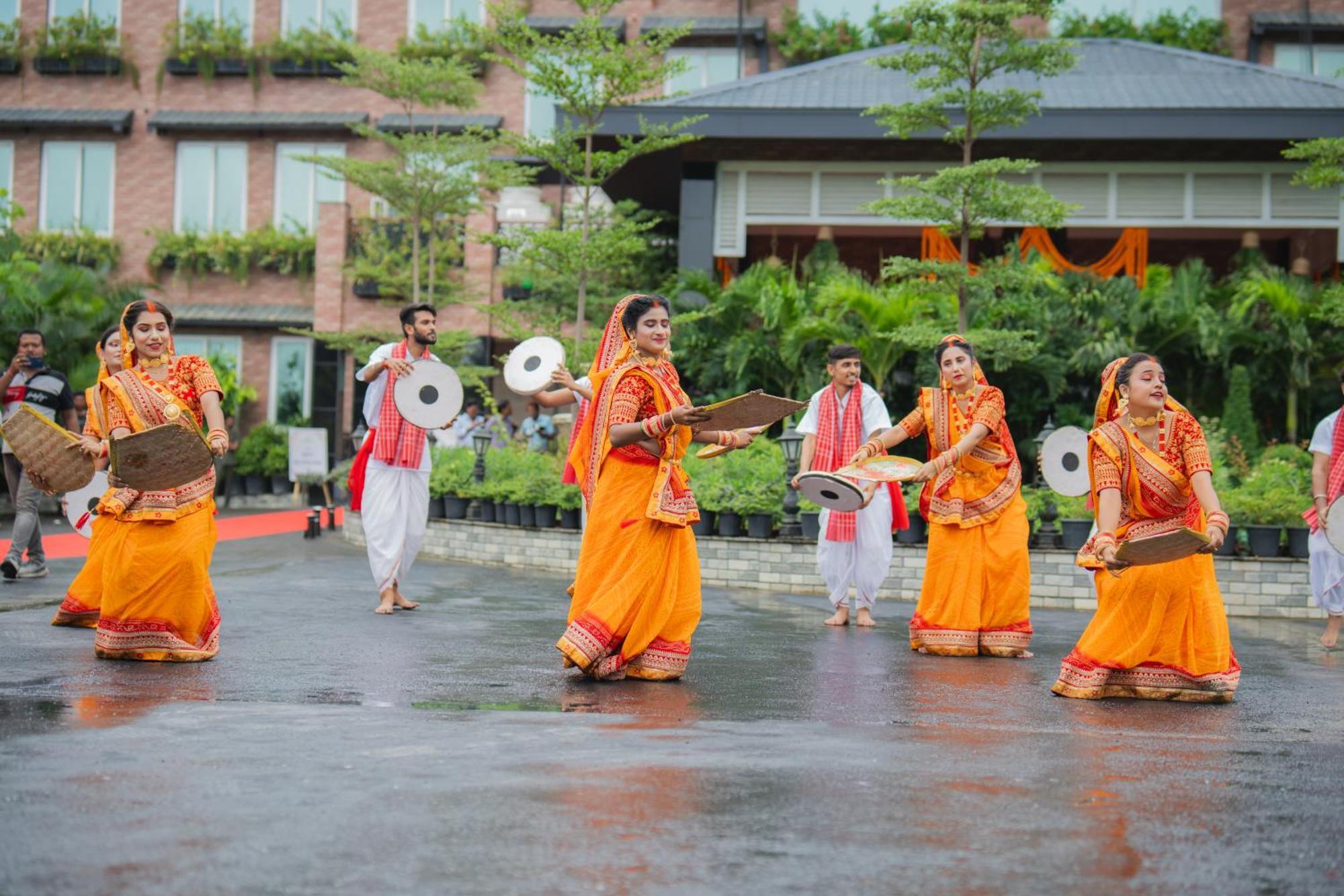 Mayfair Purnea Purnia Bagian luar foto